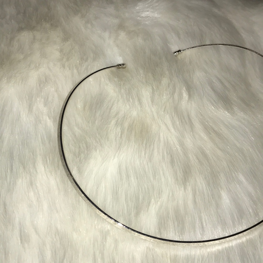 SOLD Lia Sophia Choker Necklace - Picture 2 of 5